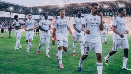 星空体育公司-落后巴萨4分！皇马更衣室几乎绝望：翻盘希望渺茫 想要换帅|巴塞罗那|西甲|阿韦洛亚|塞尔|塞尔电台_新浪体育_新浪新闻